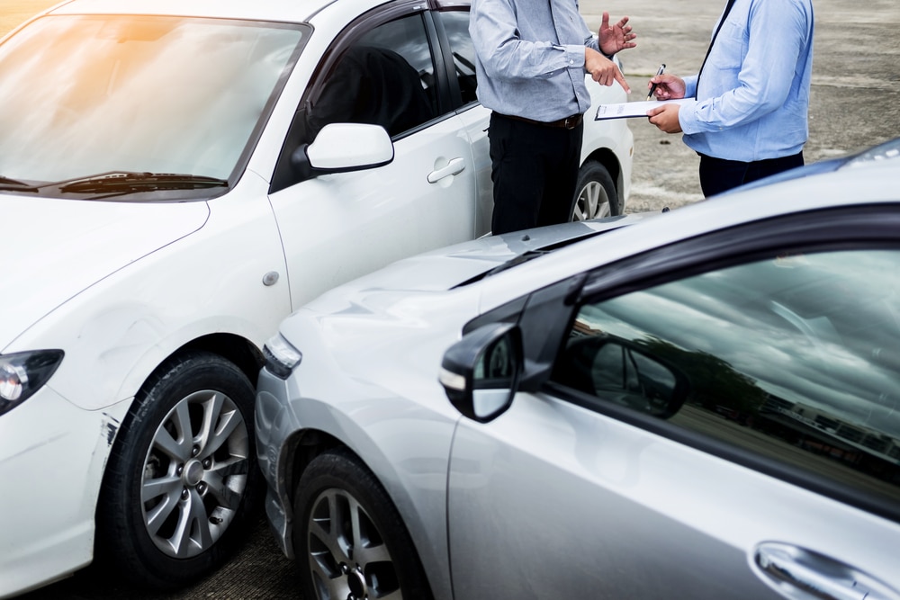 How a New York Car Accident Lawyer Assesses Fault